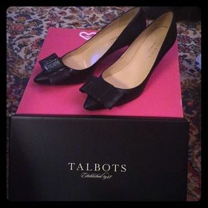 Talbots Black Dahlia Pump